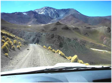 Bajando por la Ruta 40 "Abra del Acay" 